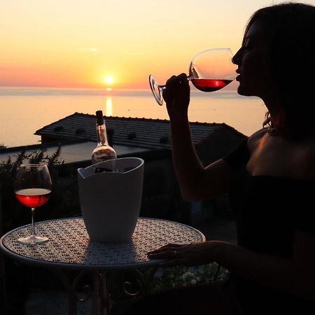Sunset Manarola Apartment Bagian luar foto