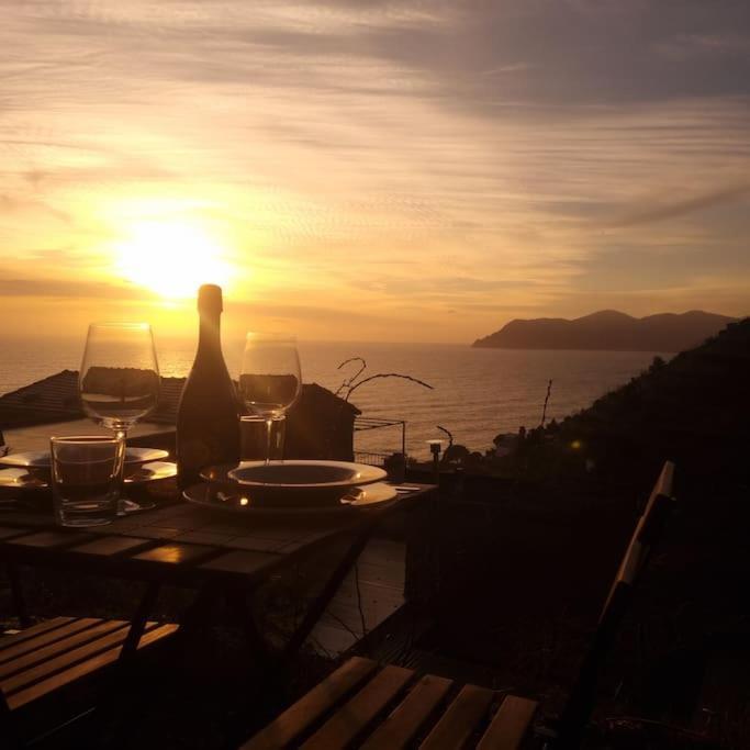 Sunset Manarola Apartment Bagian luar foto